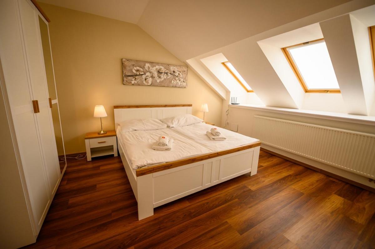 Apartman U Krale - 2 Jicin Ngoại thất bức ảnh