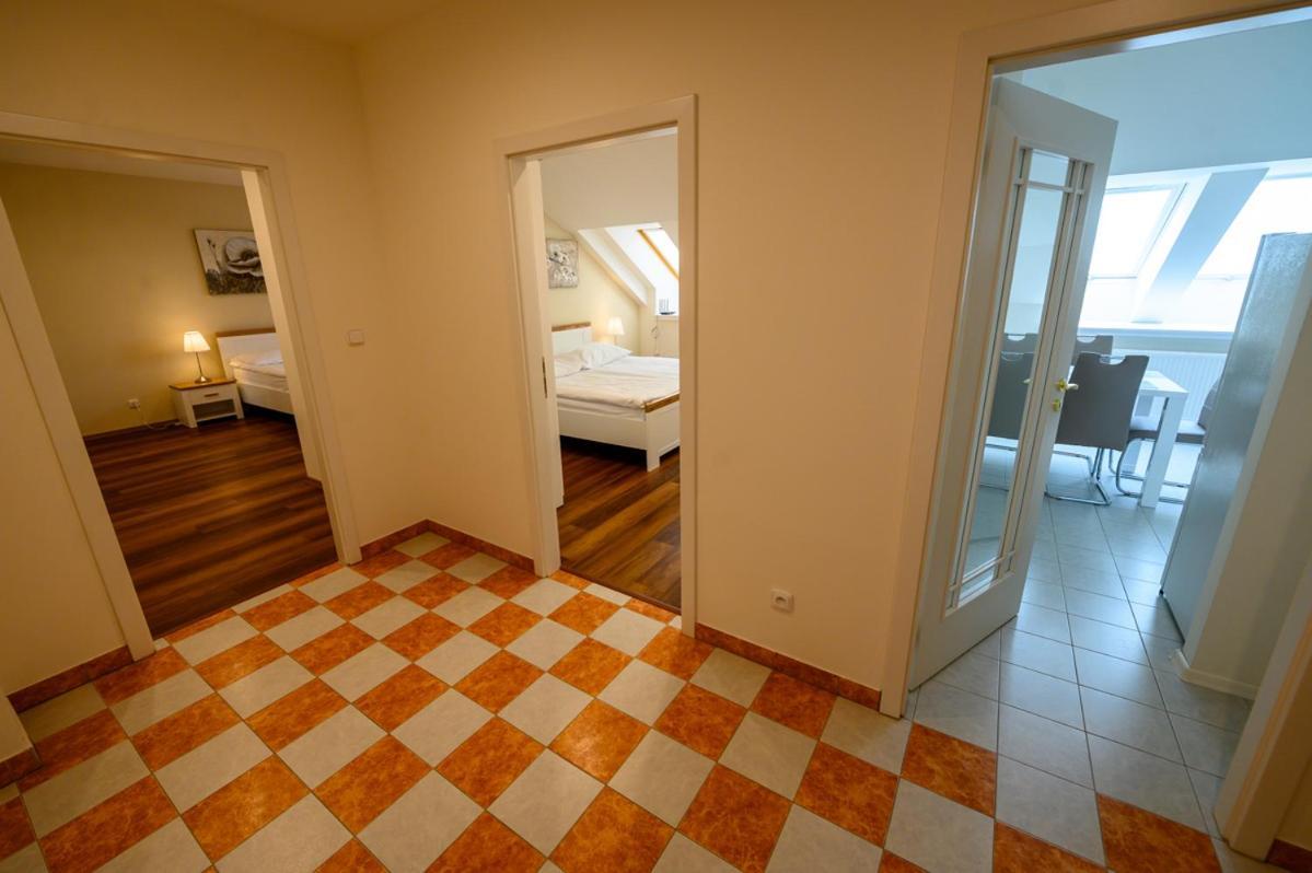 Apartman U Krale - 2 Jicin Ngoại thất bức ảnh