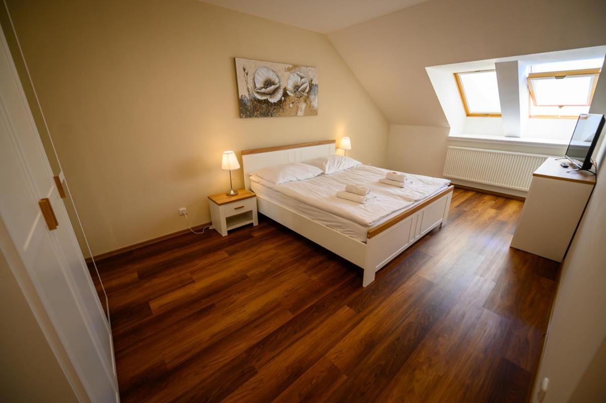 Apartman U Krale - 2 Jicin Ngoại thất bức ảnh